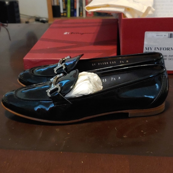 Ferragamo My Informa - Picture 3 of 5